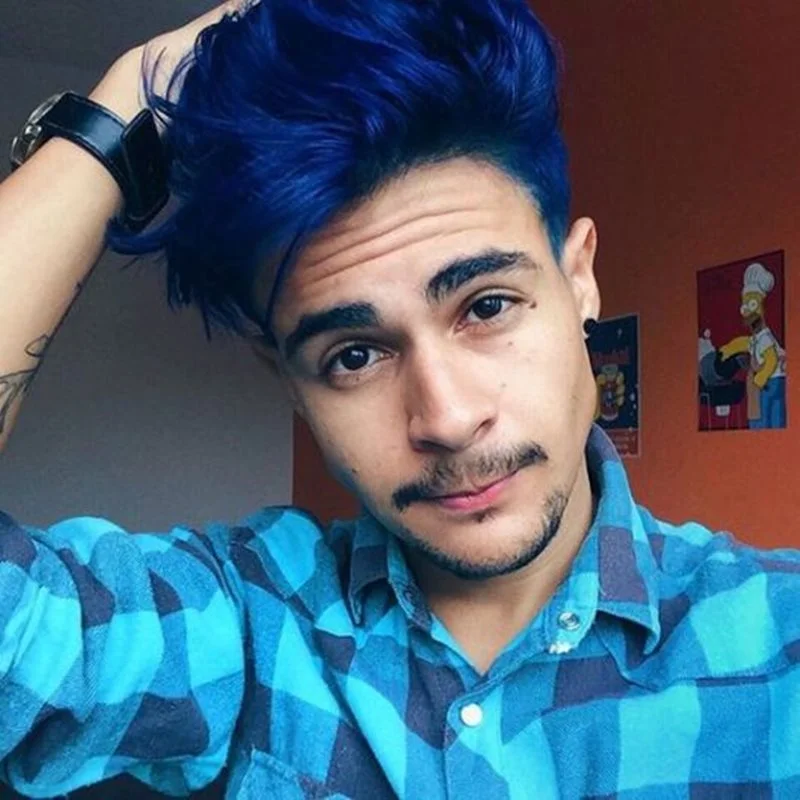 Cabelo azul masculino 1