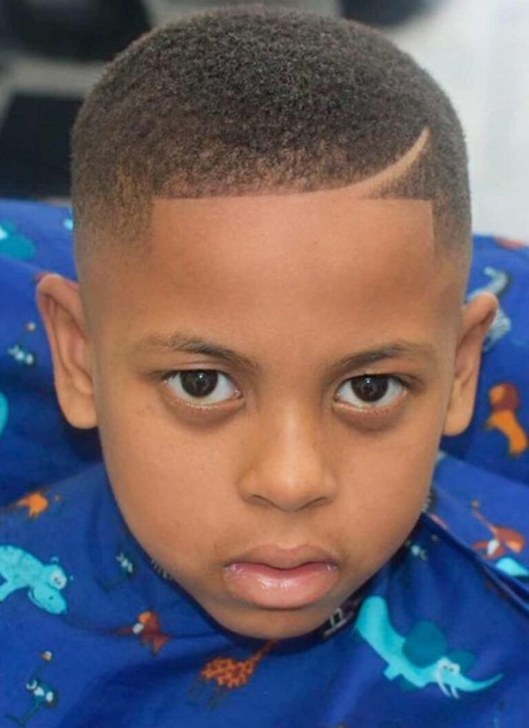 Corte de cabelo masculino infantil